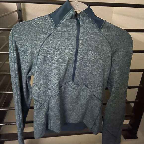 Lululemon Always Alert 1/2 zip crop - Picture 1 of 4